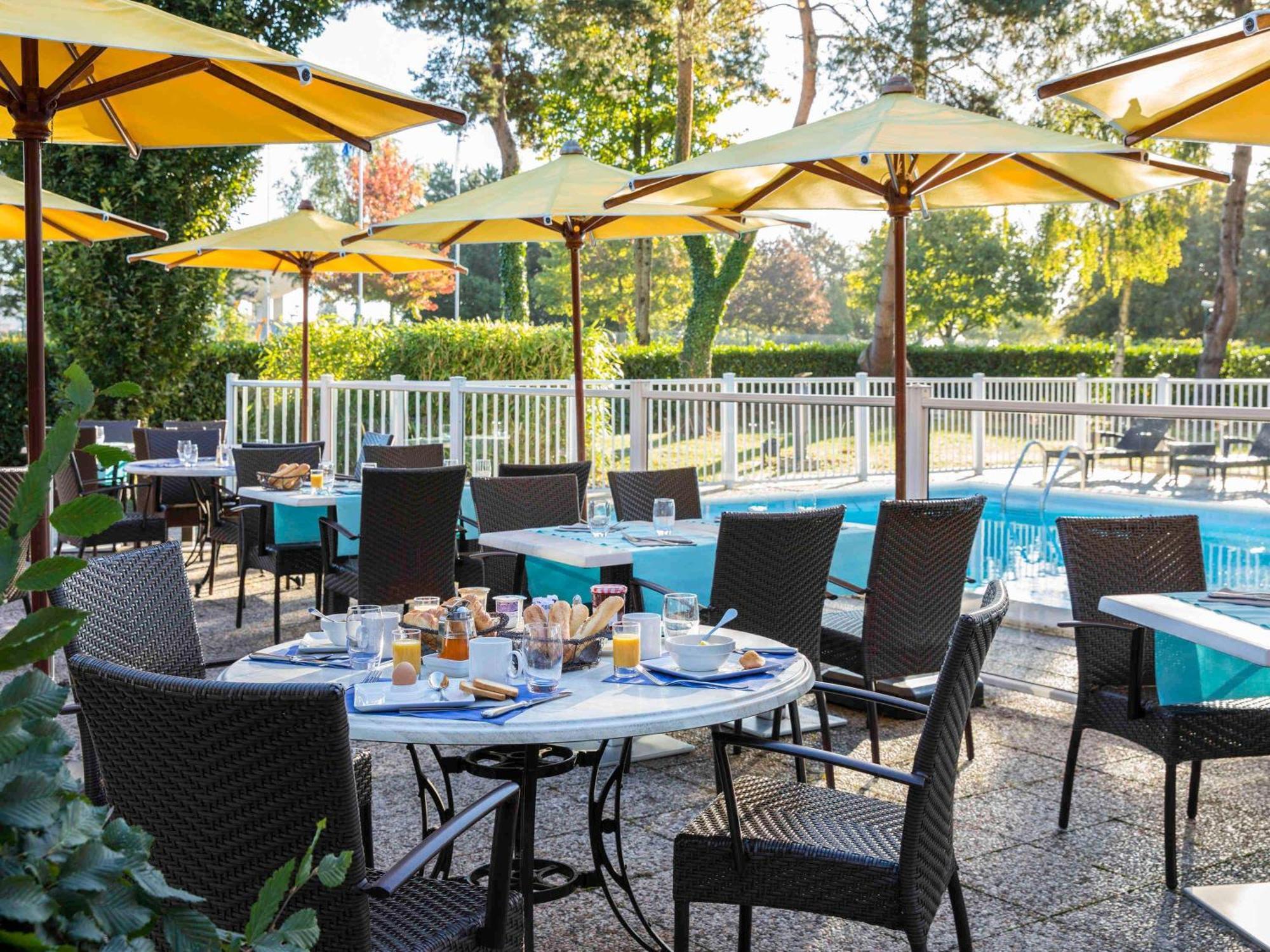 Ibis Styles Lisieux Normandie Eksteriør billede