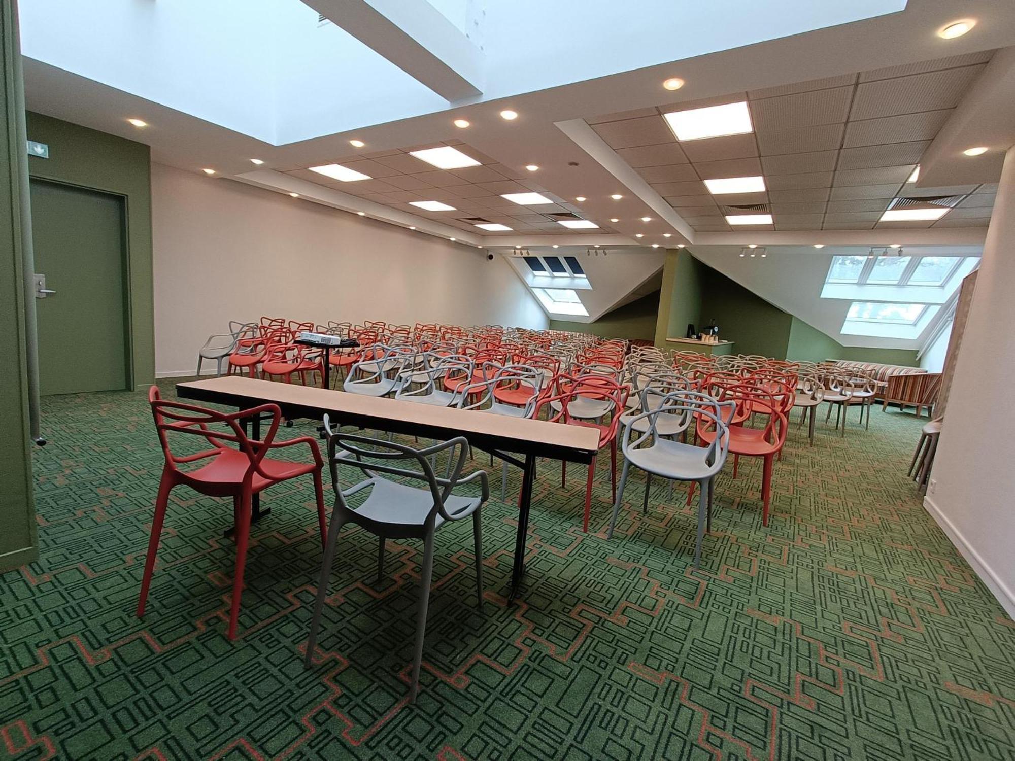 Ibis Styles Lisieux Normandie Eksteriør billede