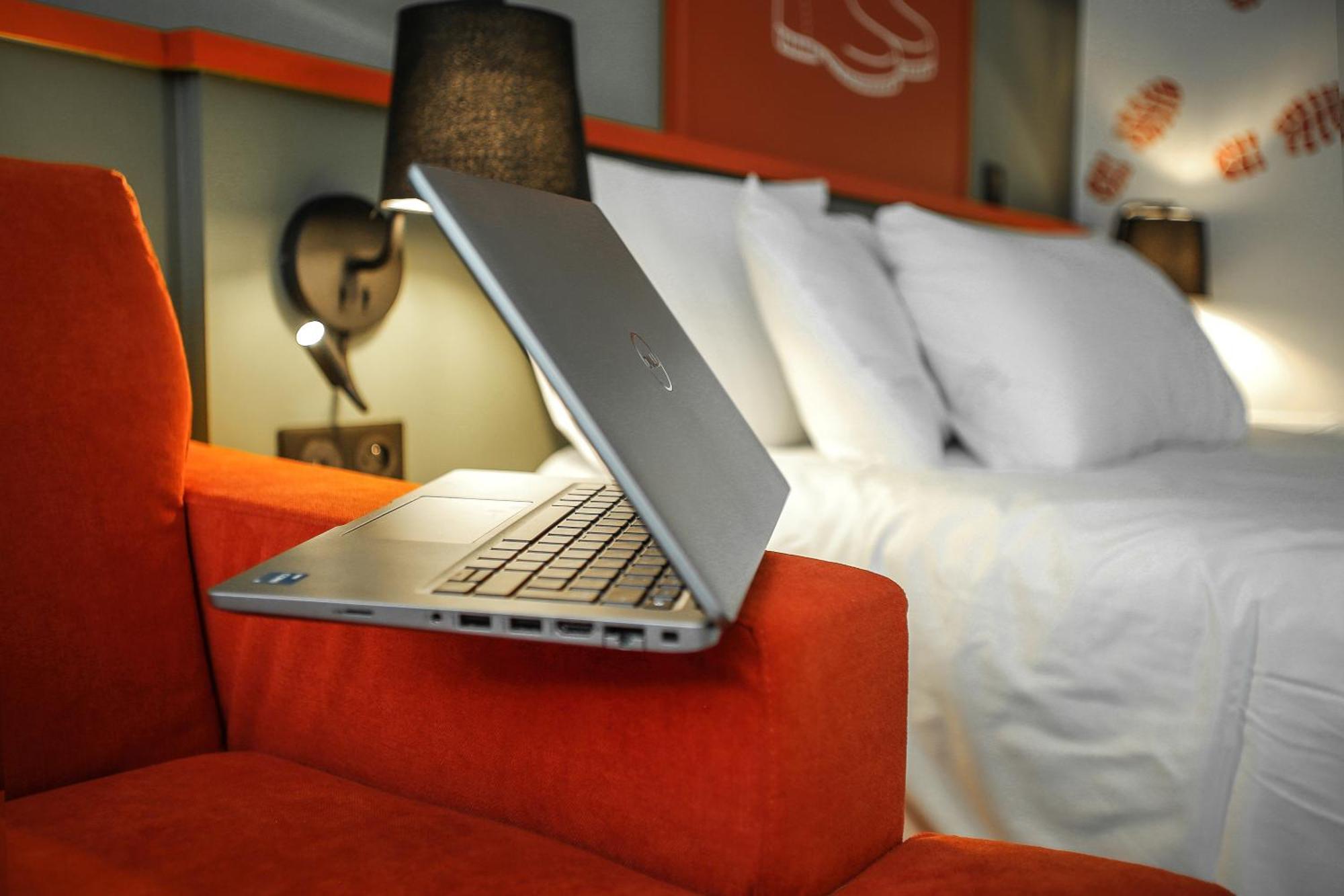 Ibis Styles Lisieux Normandie Eksteriør billede