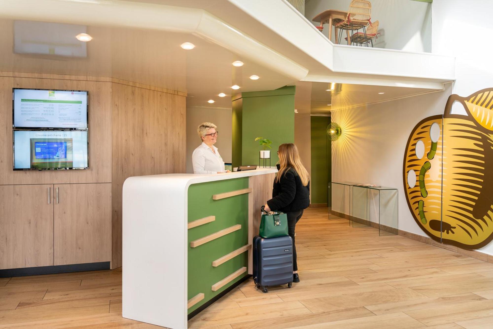 Ibis Styles Lisieux Normandie Eksteriør billede