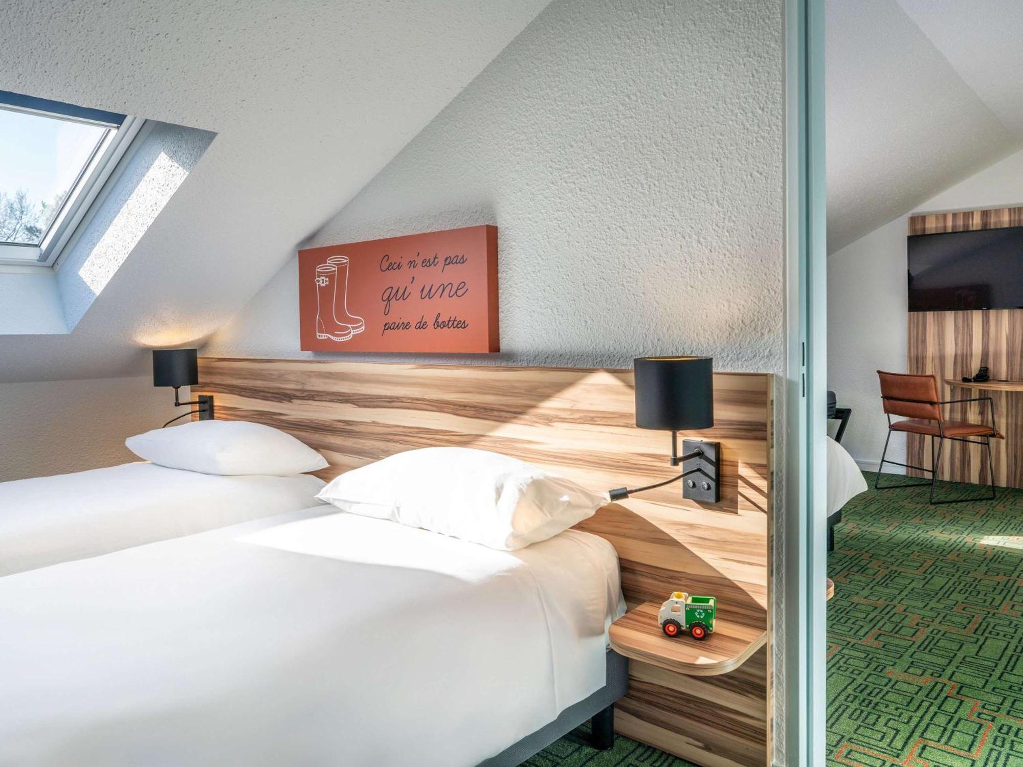 Ibis Styles Lisieux Normandie Eksteriør billede