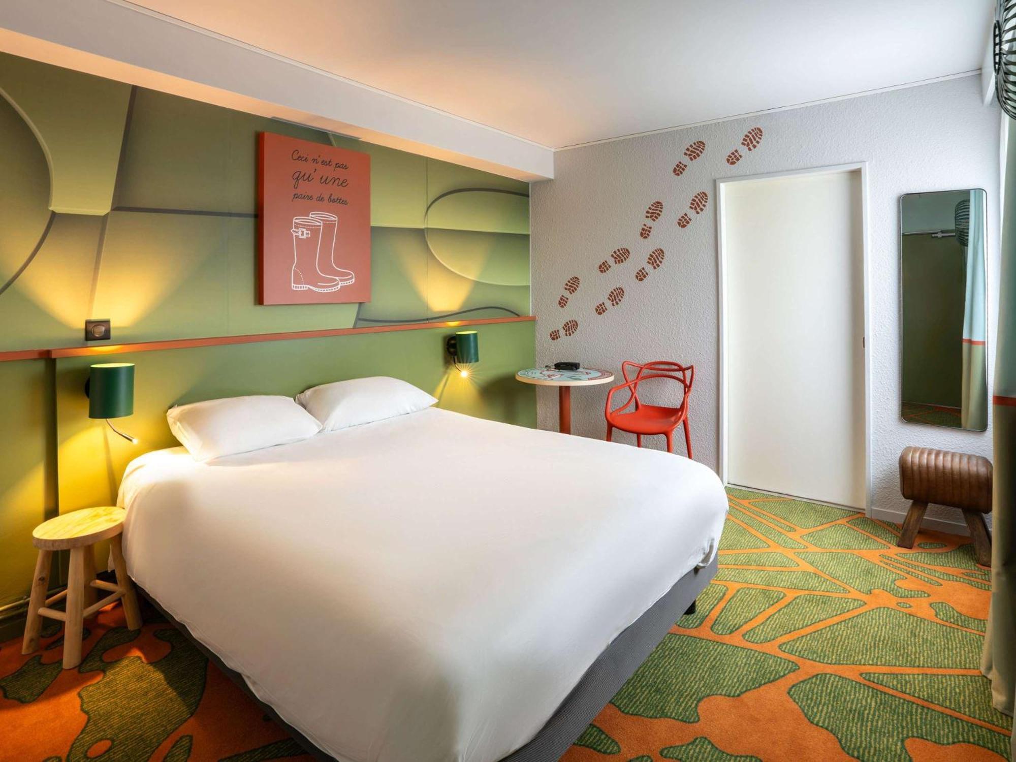 Ibis Styles Lisieux Normandie Eksteriør billede